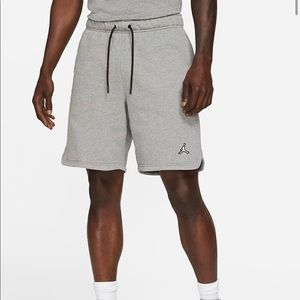 Jordan Essentials Men’s Fleece Shorts